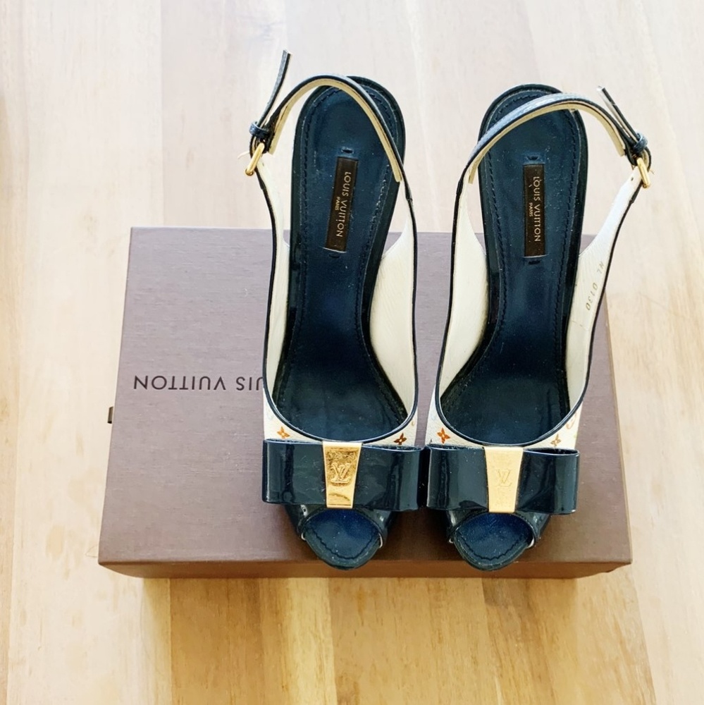 Louis Vuitton • Multicolor Peep-Toe Heels - Picture 2 of 6